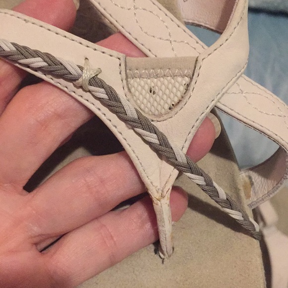 FINAL Price😱Merrell Sandals - Picture 3 of 6